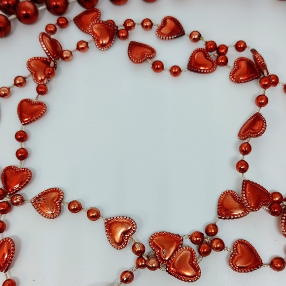 2 RUST COLOR HEARTS MARDI GRAS NECKLACES - Picture 3 of 4